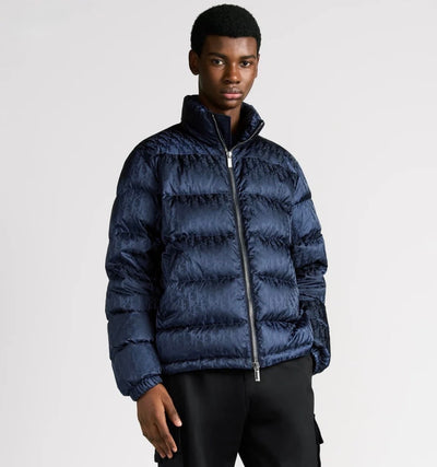 ''D'' Oblique Puffer