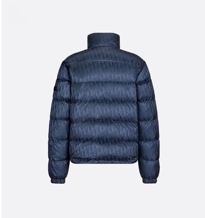 ''D'' Oblique Puffer